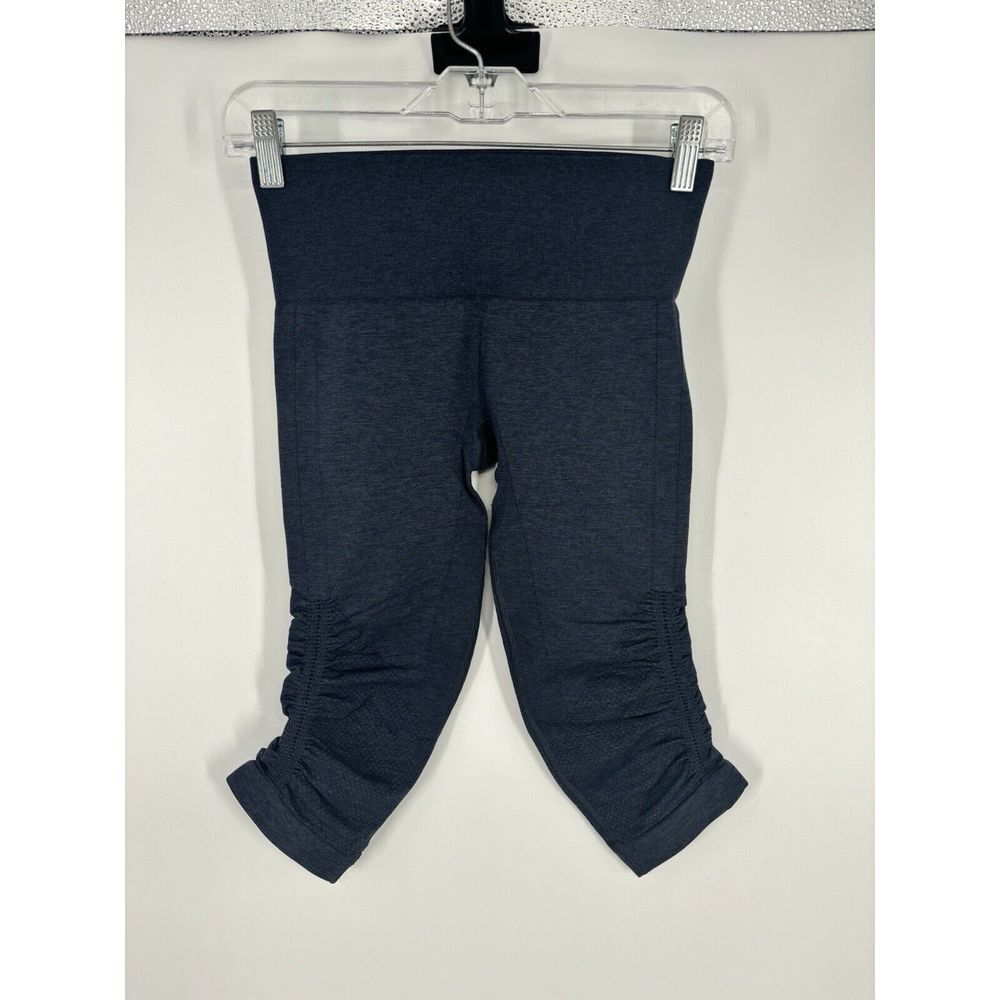 Lululemon Cropped Capri Leggings Scrunch Scrunched Crop Athletic Mid Rise Size 4